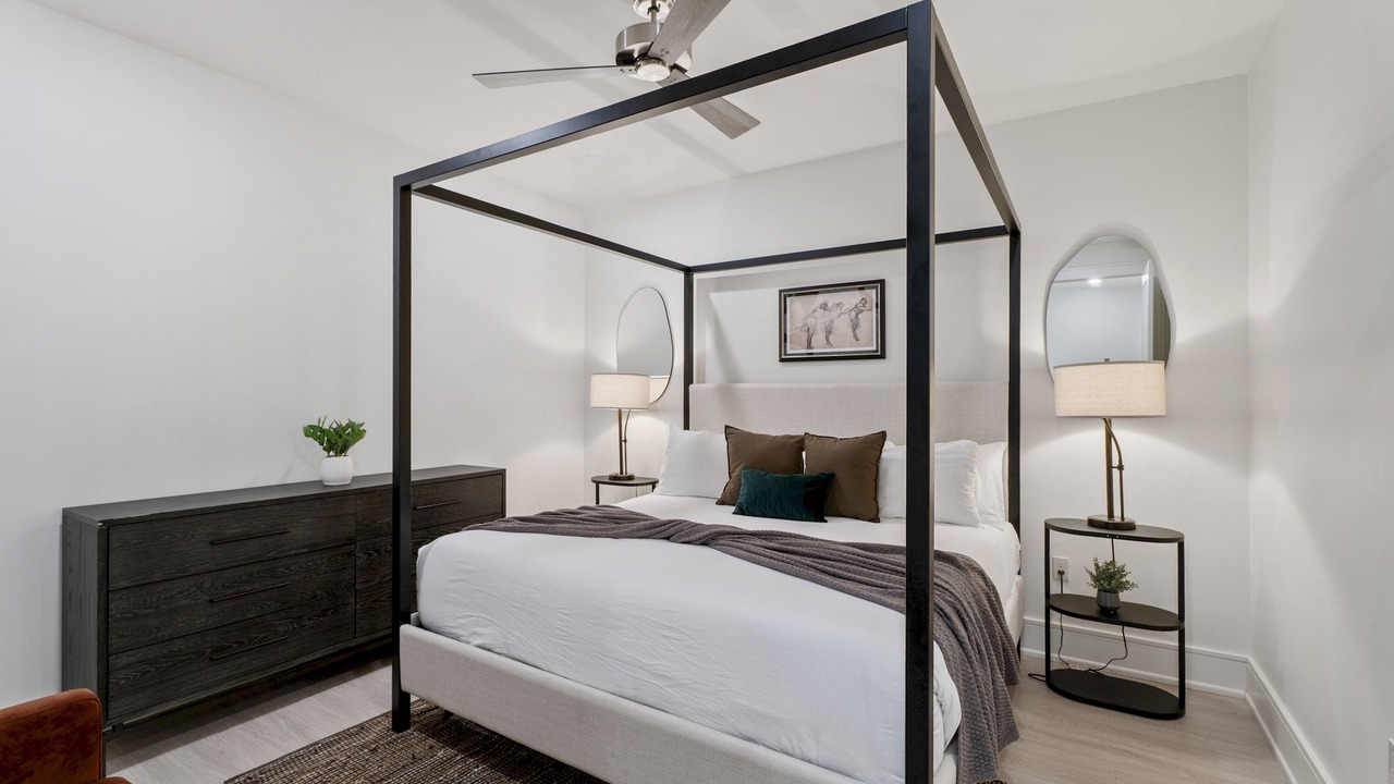Photo of Bedroom in Central Business District