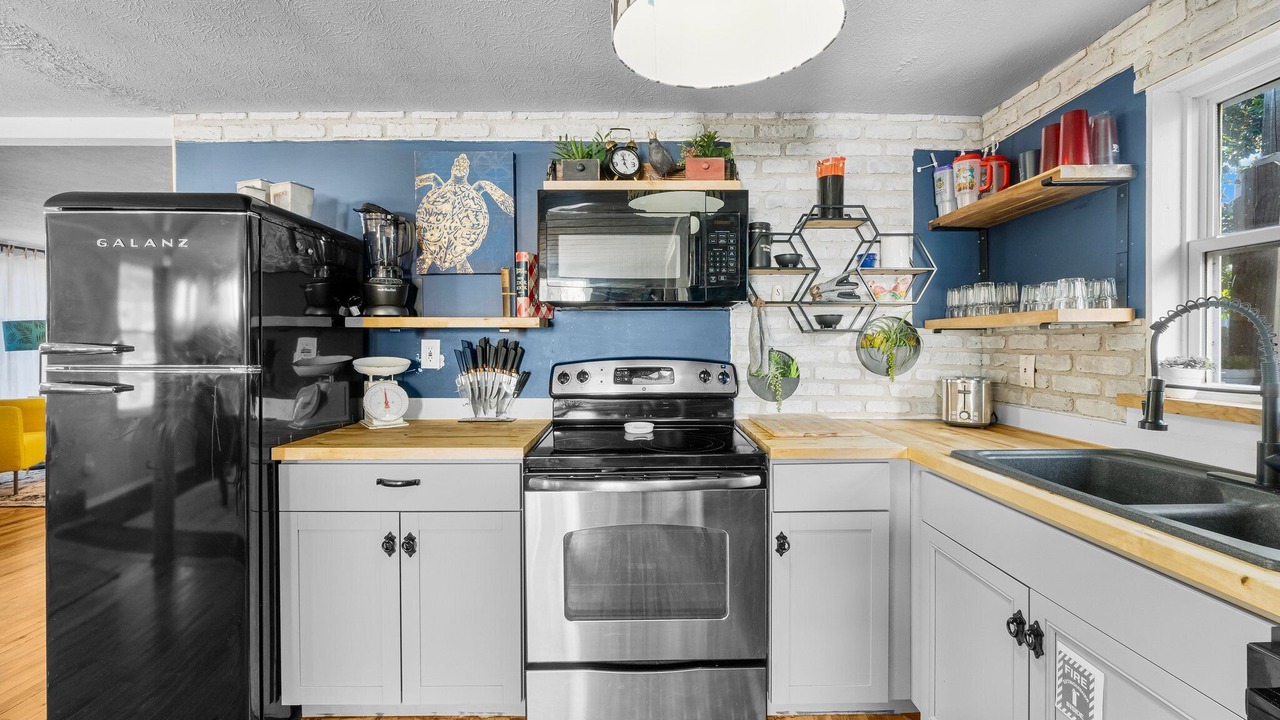 Photo of Kitchen in El Centro Beach