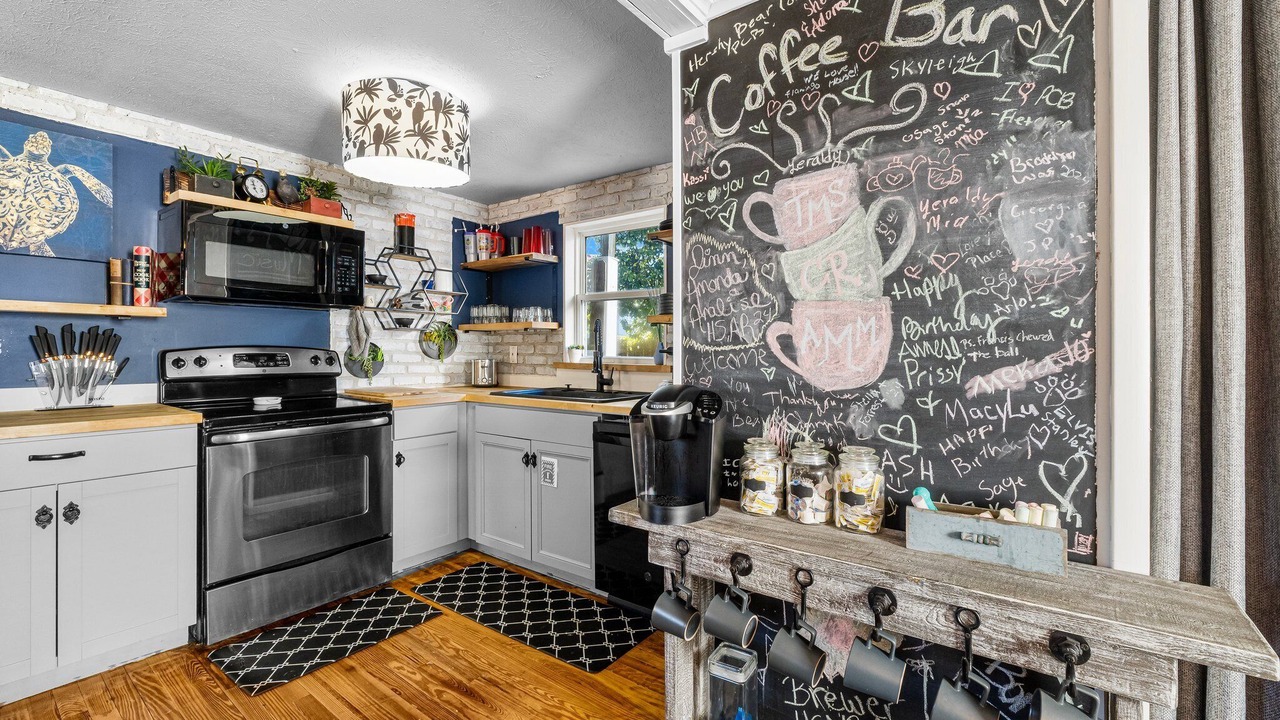 Photo of Kitchen in El Centro Beach