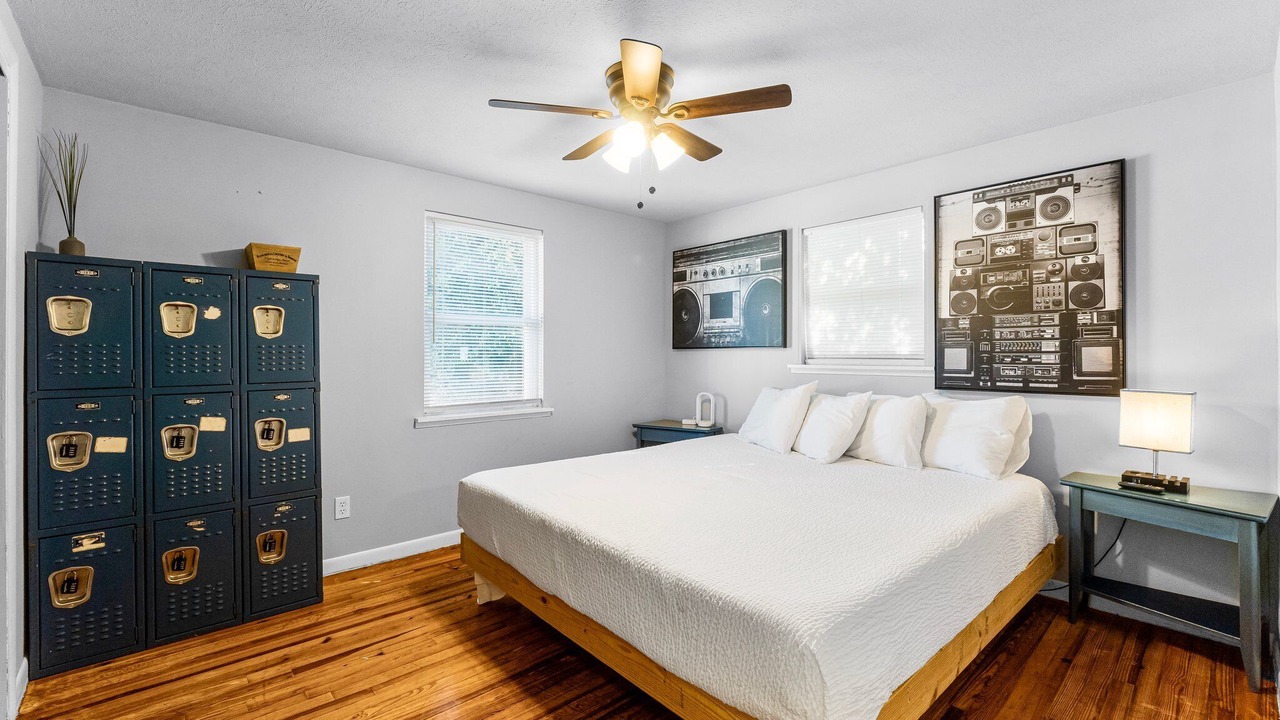 Photo of Bedroom in El Centro Beach