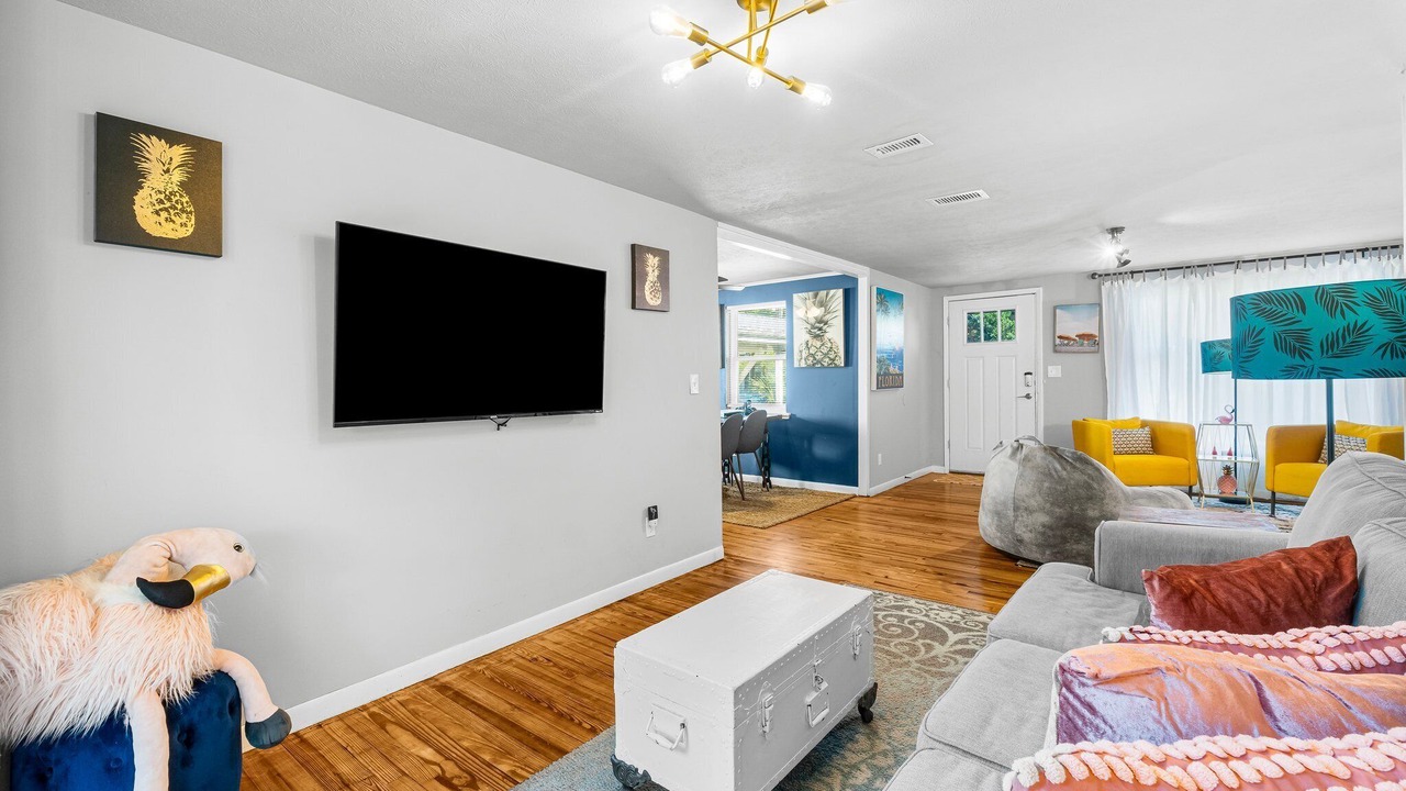 Photo of Livingroom in El Centro Beach