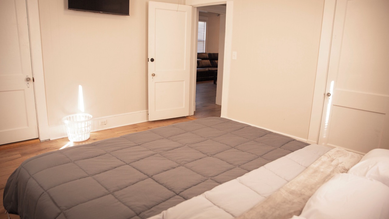 Photo of Bedroom in Morgan City
