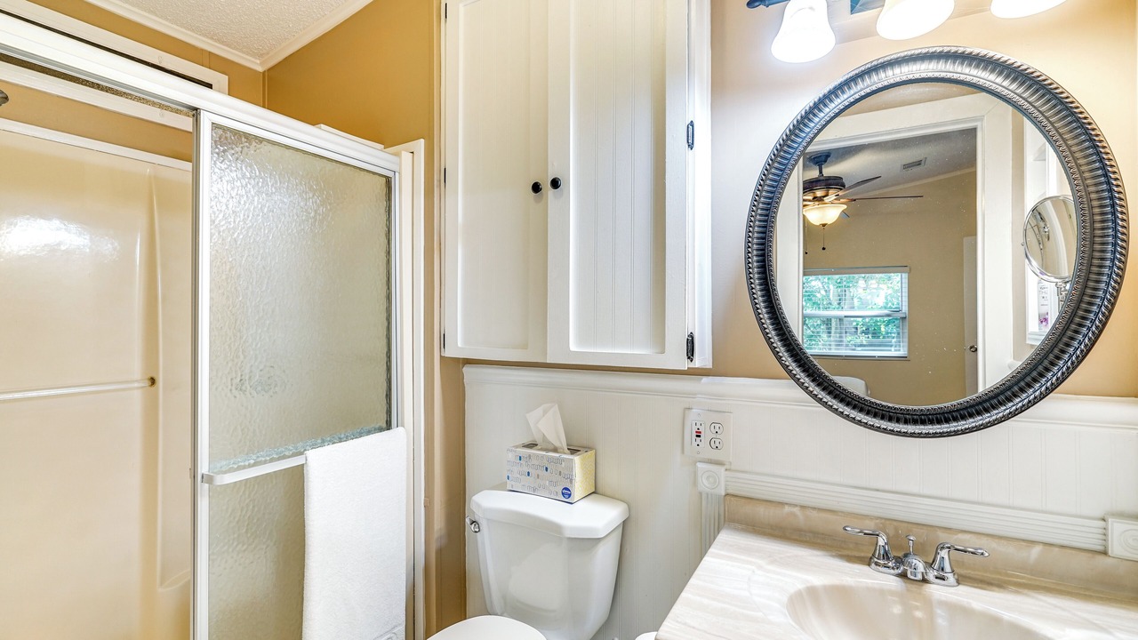 Photo of Bathroom in Jacarandas