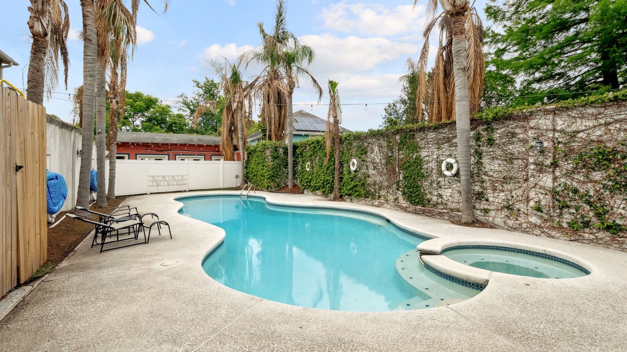 Photo of Outdoor in Broadmoor