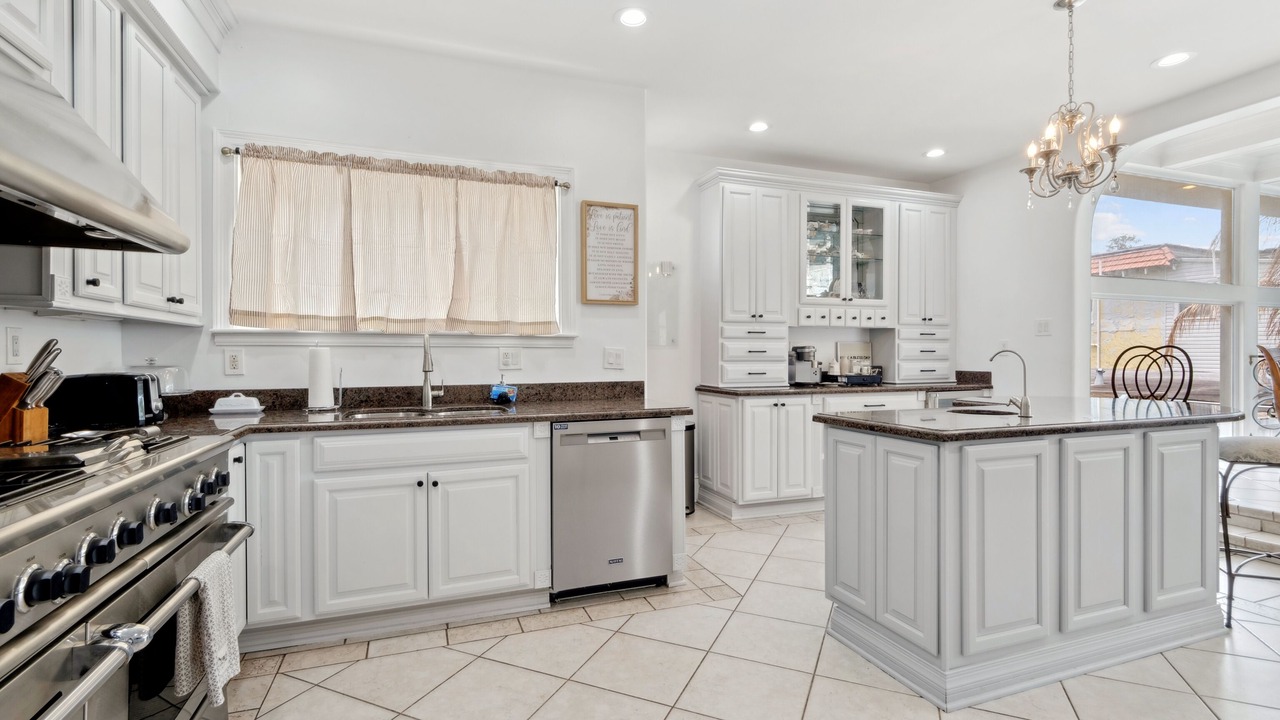 Photo of Kitchen in Broadmoor