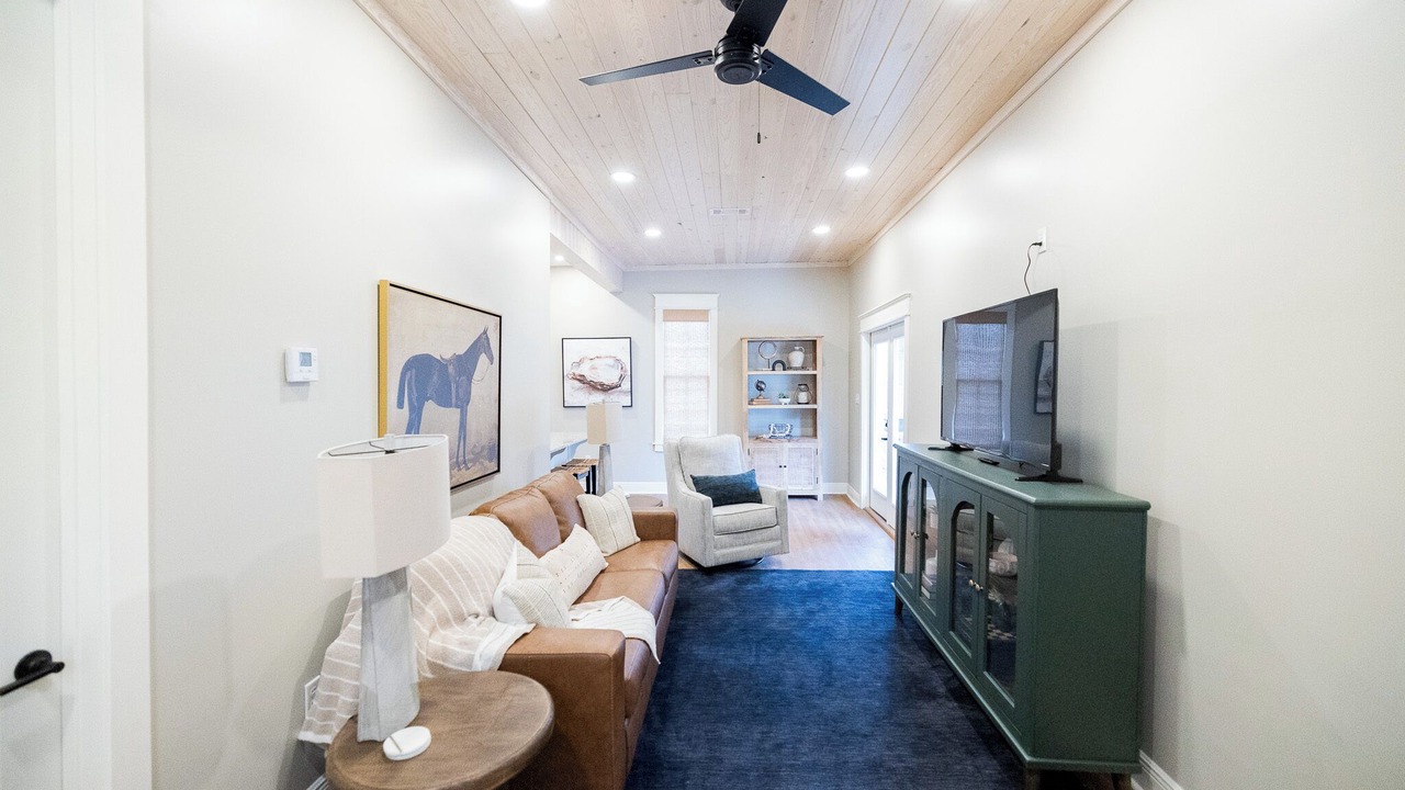Photo of Livingroom in Laurel
