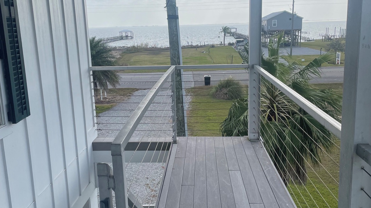 Photo of Patio Balcony in Lake Catherine