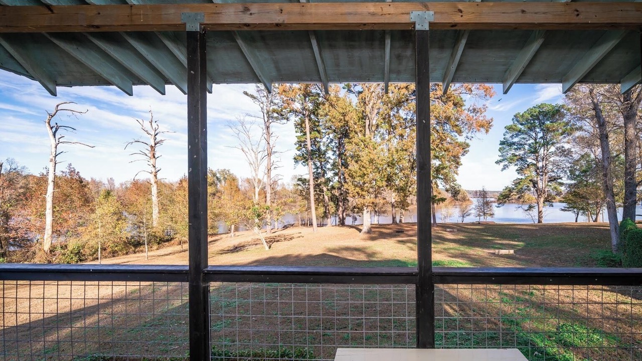 Photo of Outdoor in Ore City