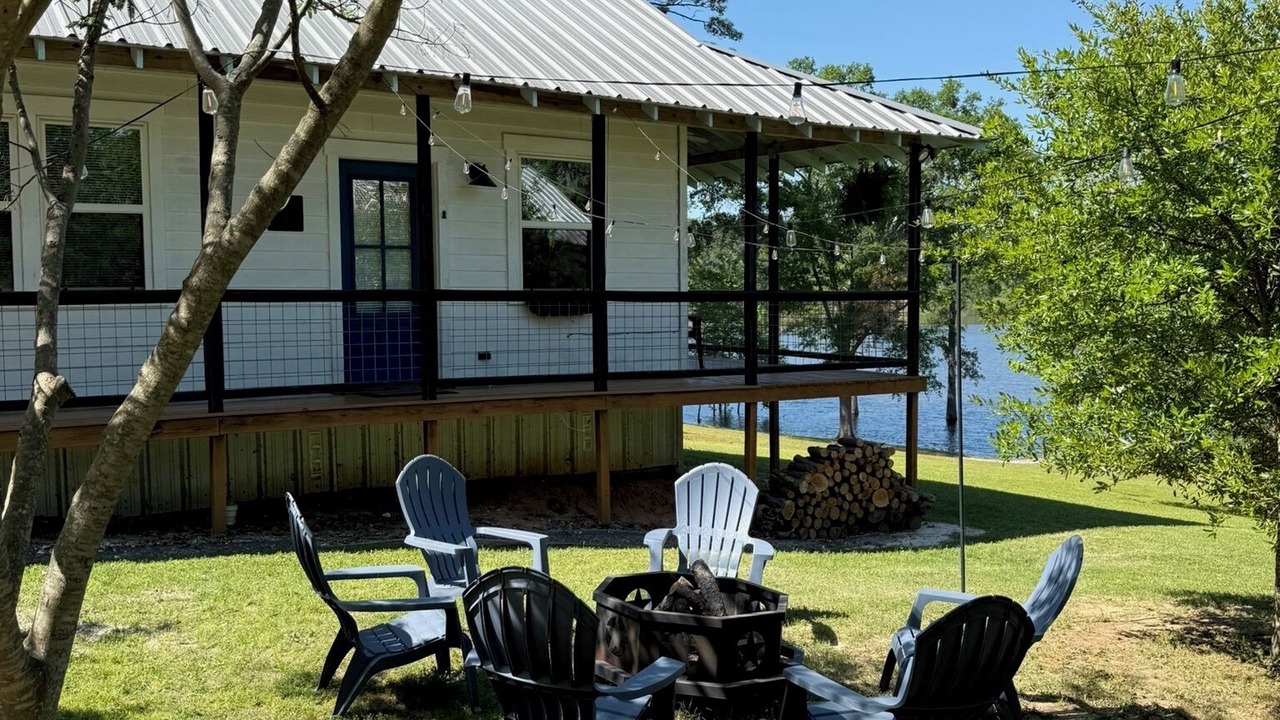 Photo of Patio Balcony in Ore City