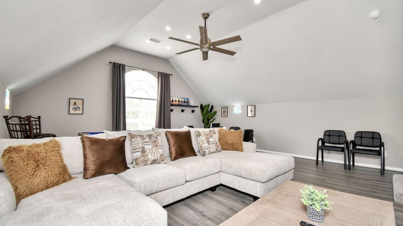 Photo of Livingroom in College Park