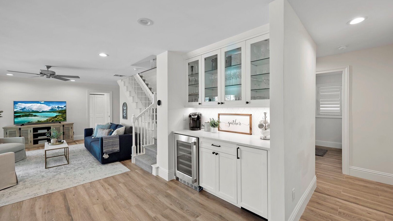Photo of Livingroom in Park Shore