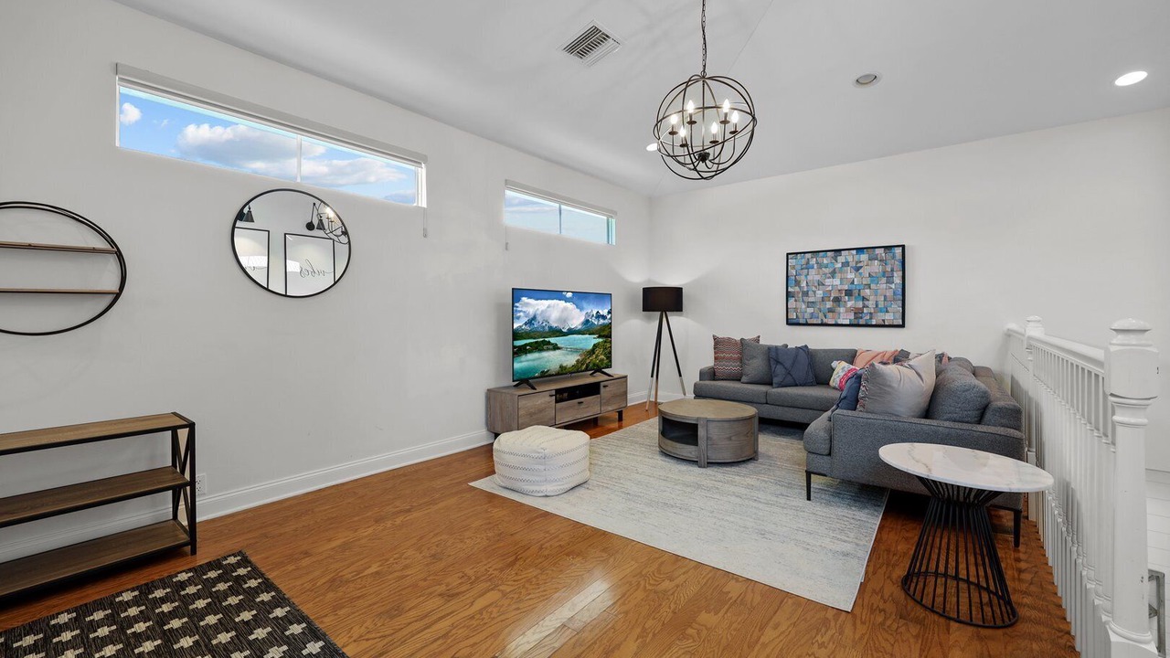 Photo of Livingroom in Park Shore