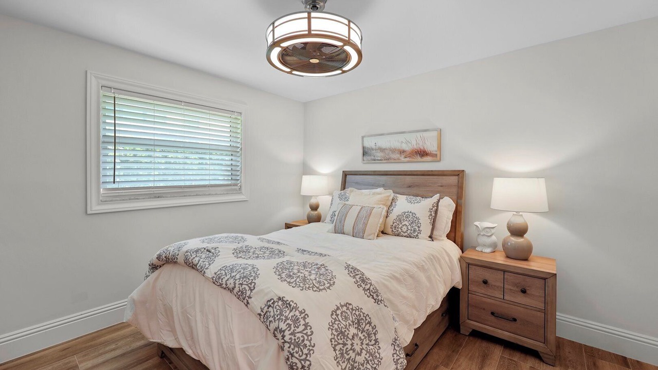 Photo of Bedroom in Park Shore