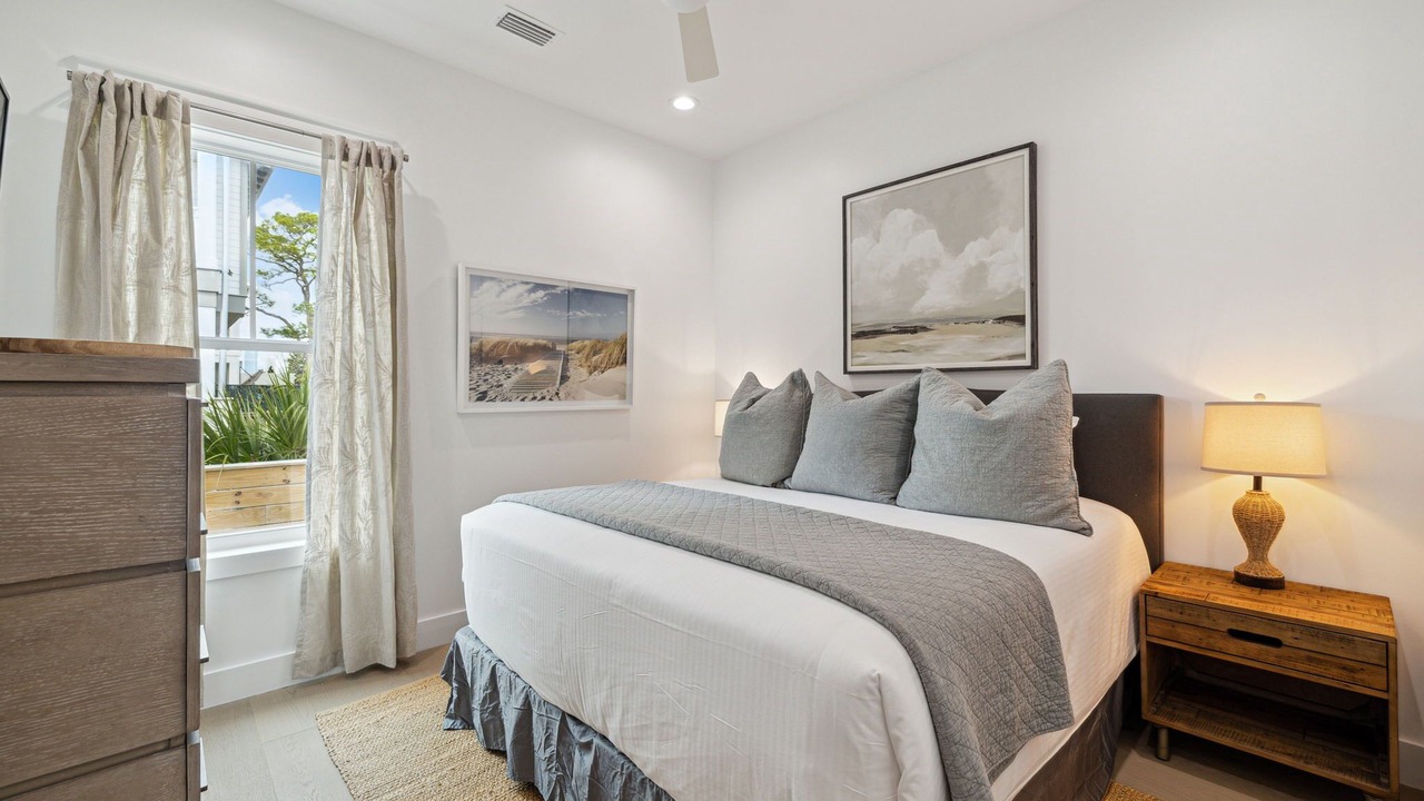 Photo of Bedroom in Sugarwood Beach