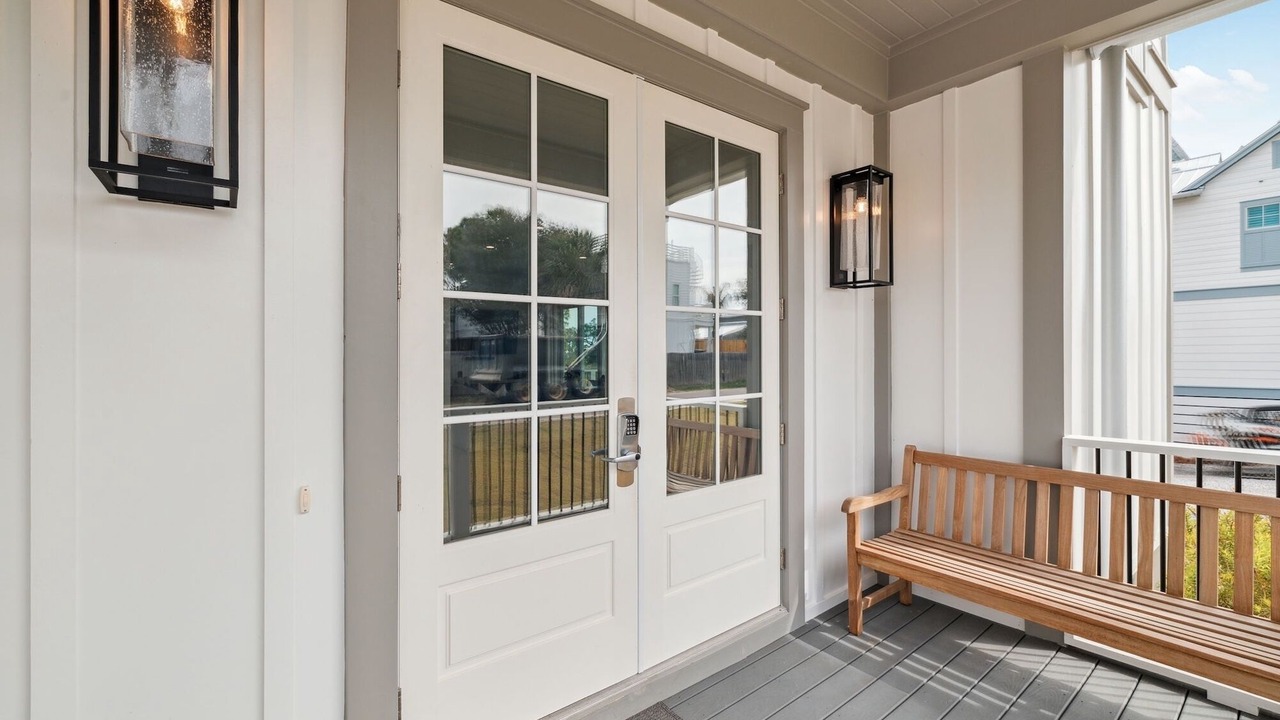 Photo of Patio Balcony in Sugarwood Beach