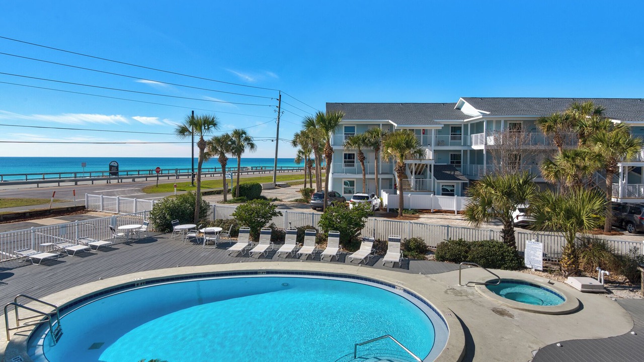 Photo of Others in Avalon Beach Estates