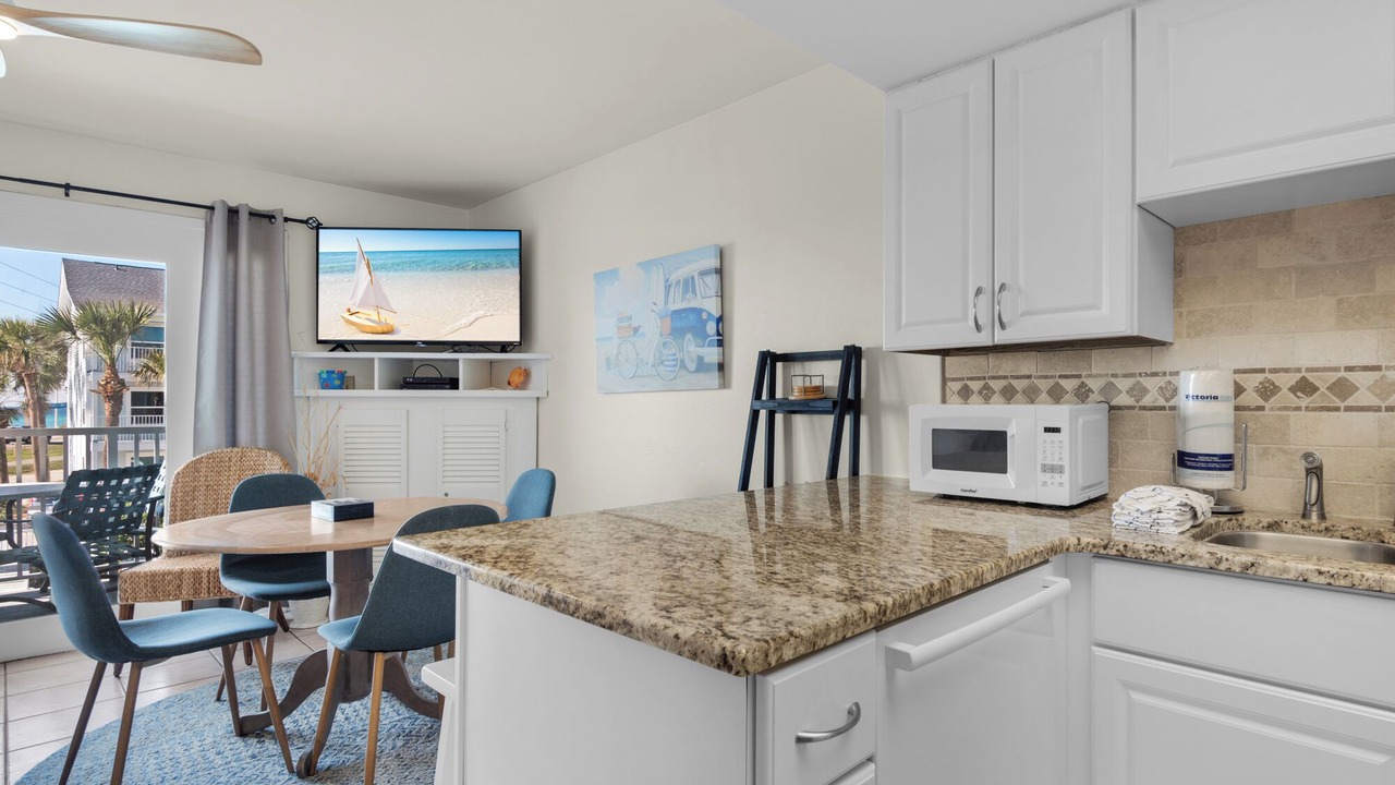 Photo of Others in Avalon Beach Estates
