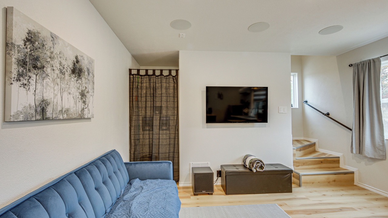 Photo of Livingroom in Tyler
