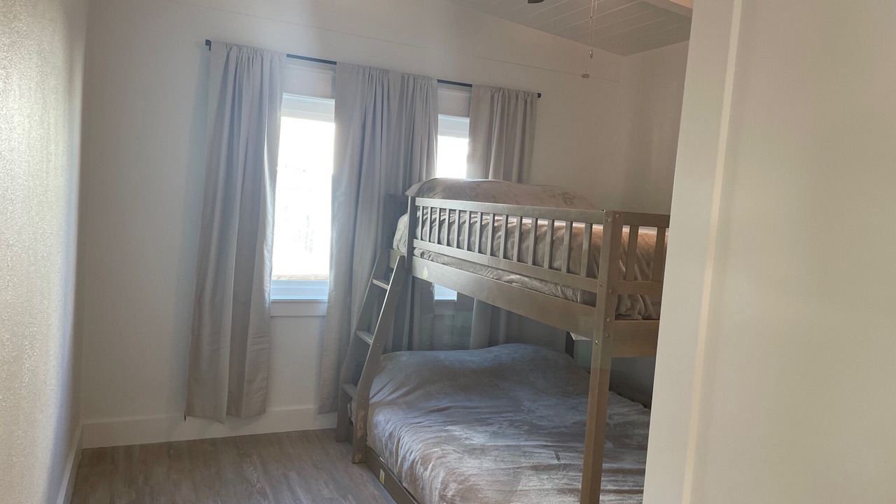 Photo of Bedroom in Laguna Beach