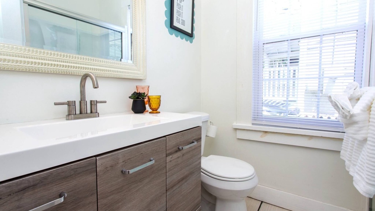 Photo of Bathroom in Old East Hill