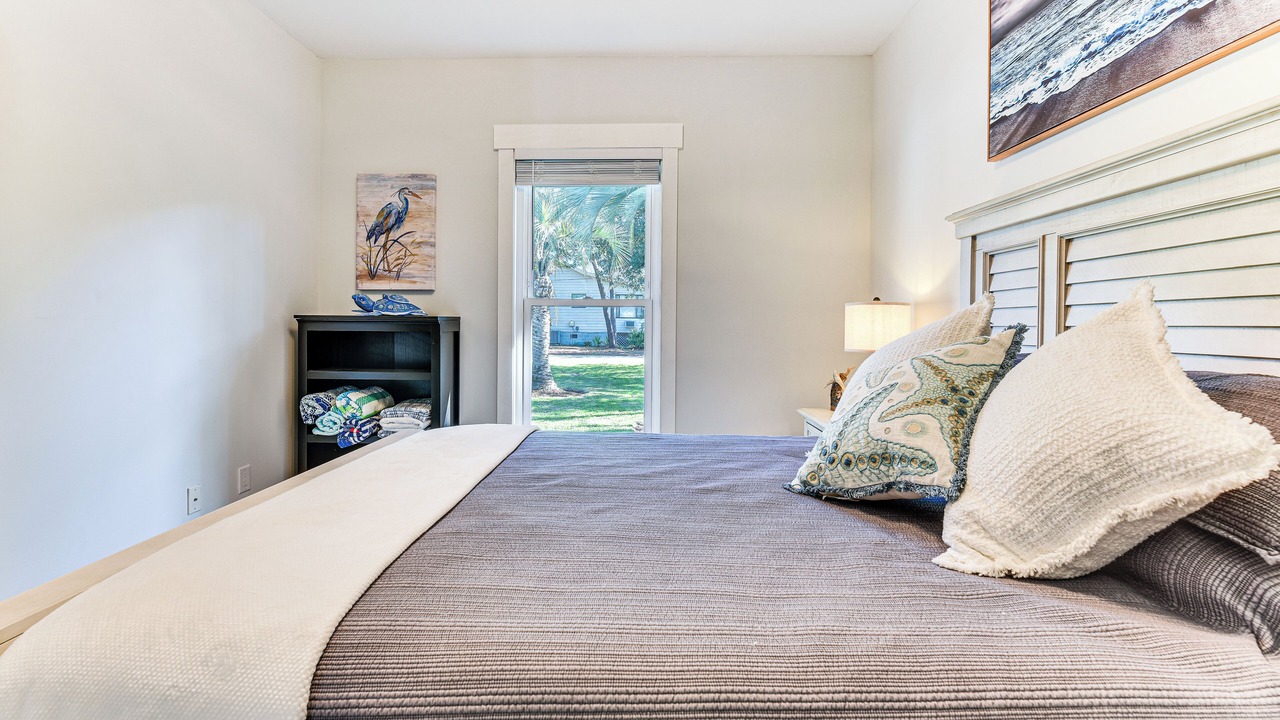 Photo of Bedroom in Gulfview Heights