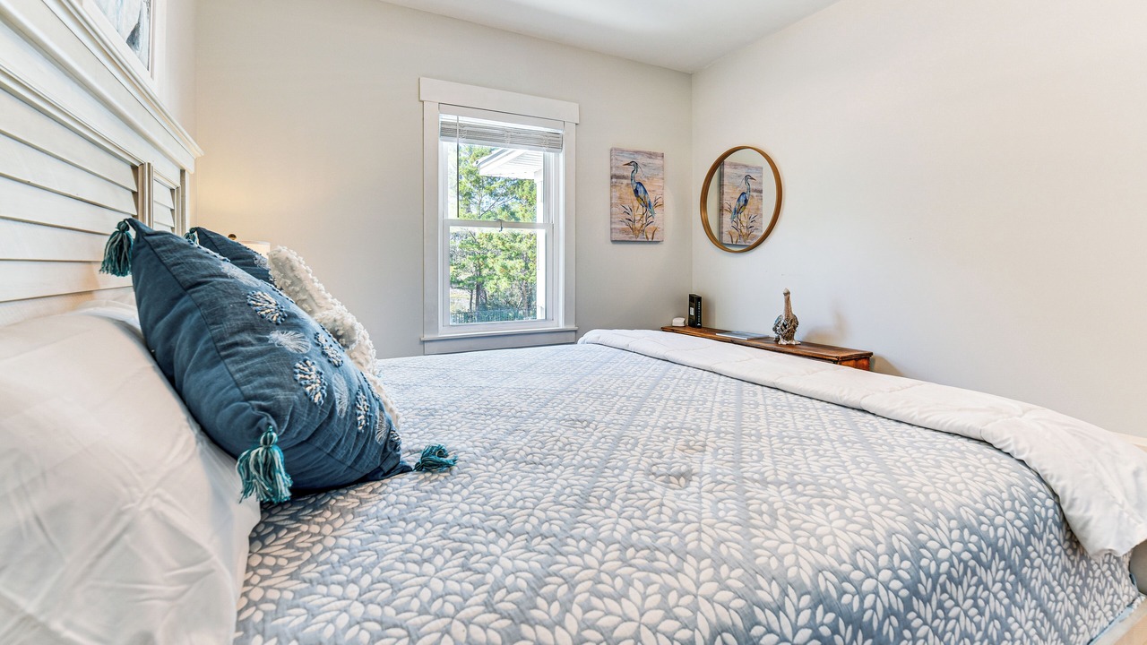 Photo of Bedroom in Gulfview Heights