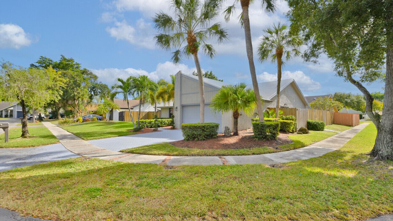 Photo of Outdoor in Plantation