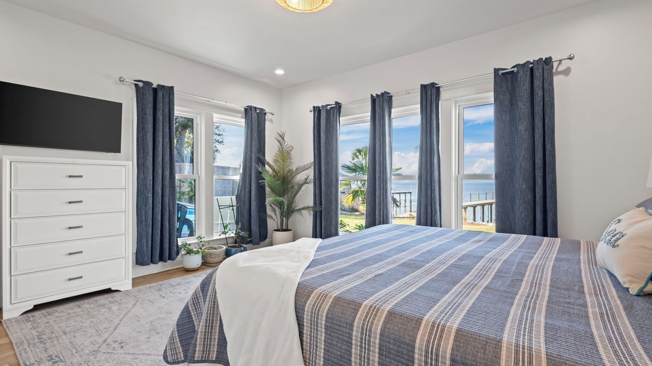 Photo of Bedroom in Fort Morgan