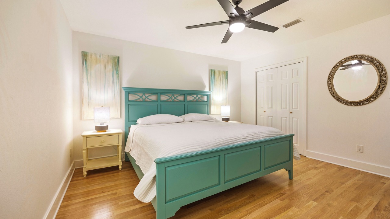 Photo of Bedroom in Gulf Breeze