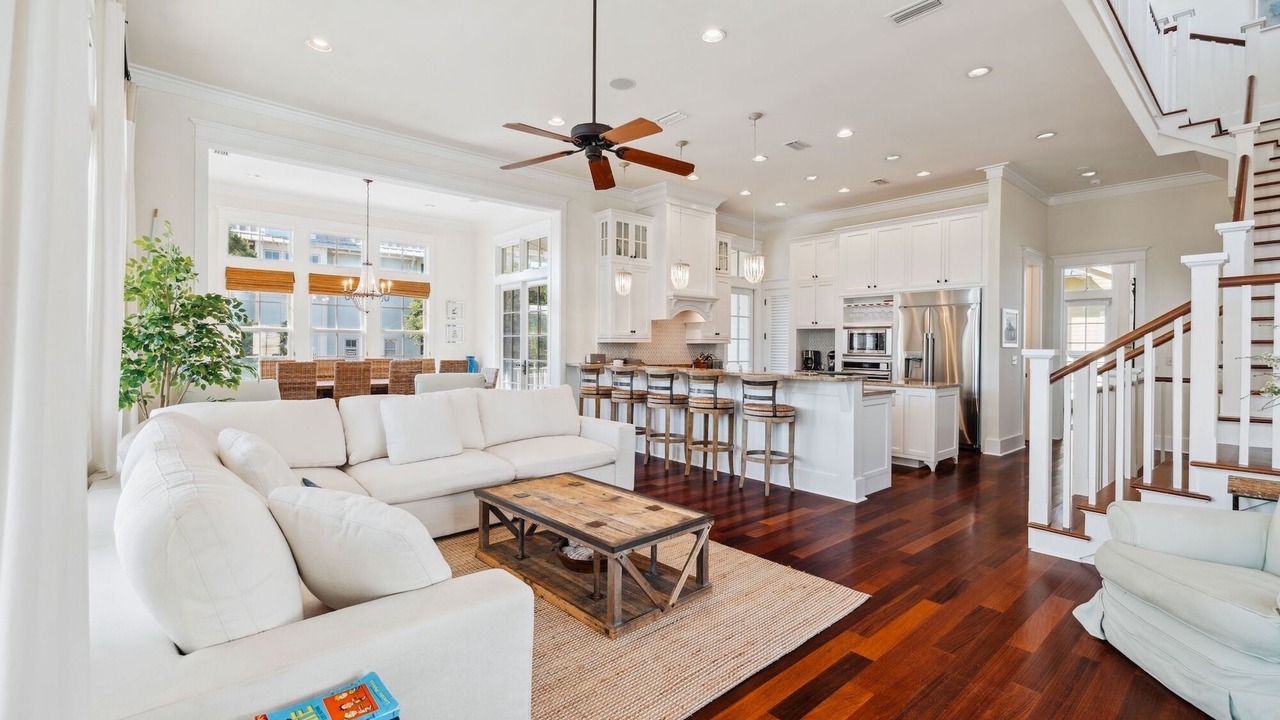 Photo of Livingroom in Beach District