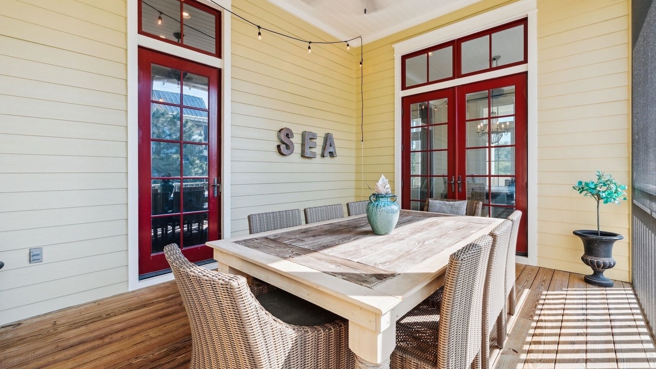 Photo of Outdoor in Beach District