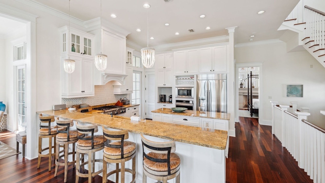 Photo of Kitchen in Beach District