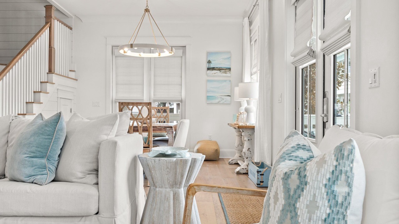 Photo of Livingroom in Lakeside at Blue Mountain Beach
