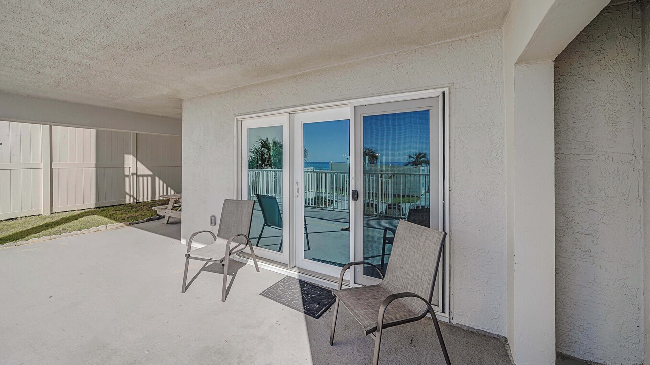 Photo of Patio Balcony in Holiday Beach
