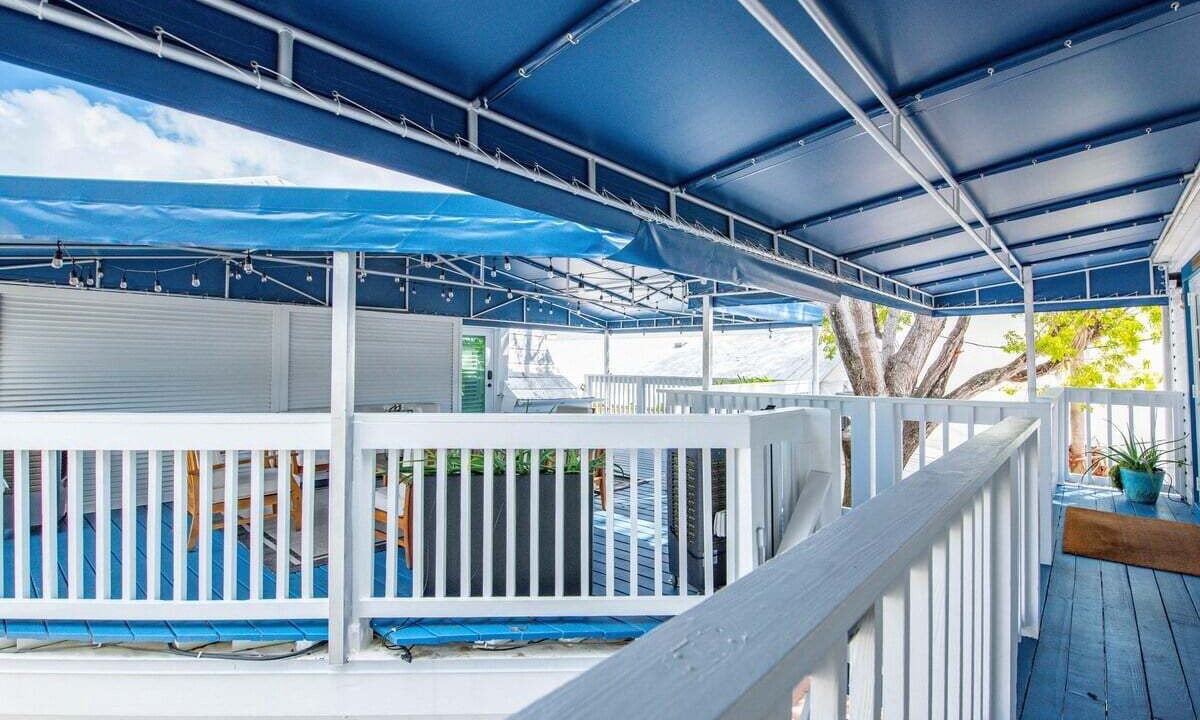 Photo of Patio Balcony in Historic Seaport