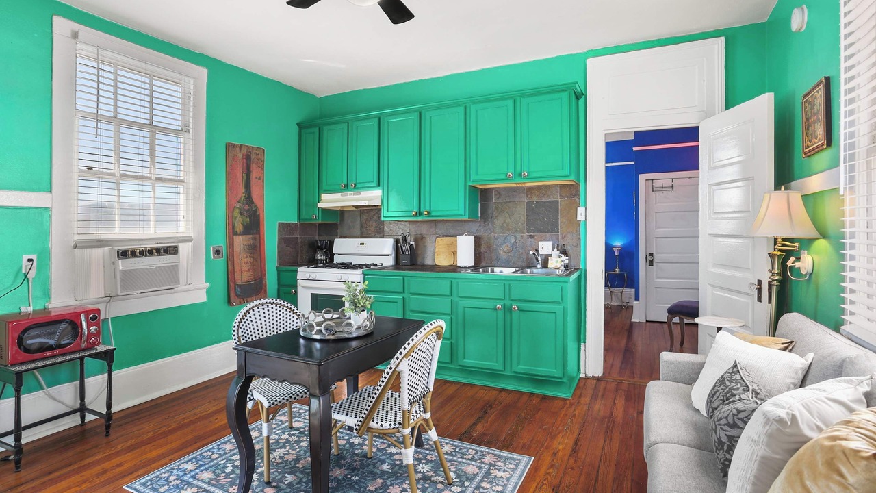 Photo of Kitchen in Mid-City