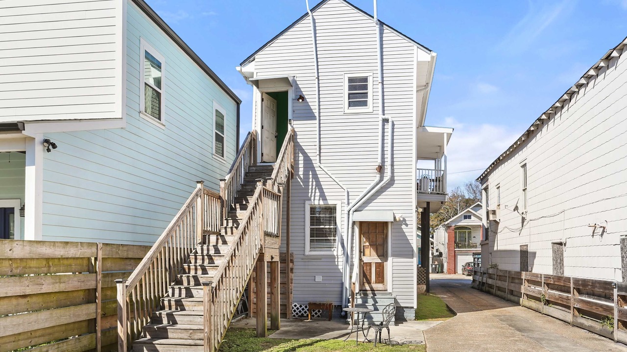 Photo of Outdoor in Mid-City
