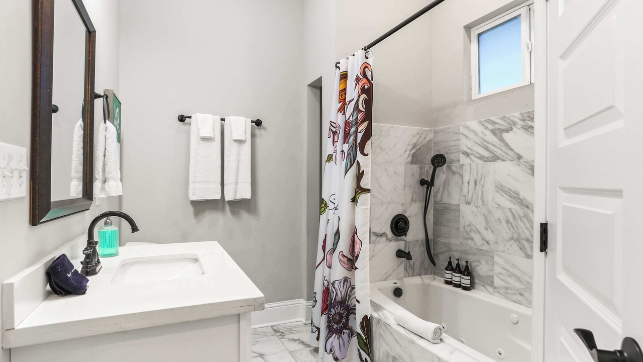 Photo of Bathroom in Broadmoor