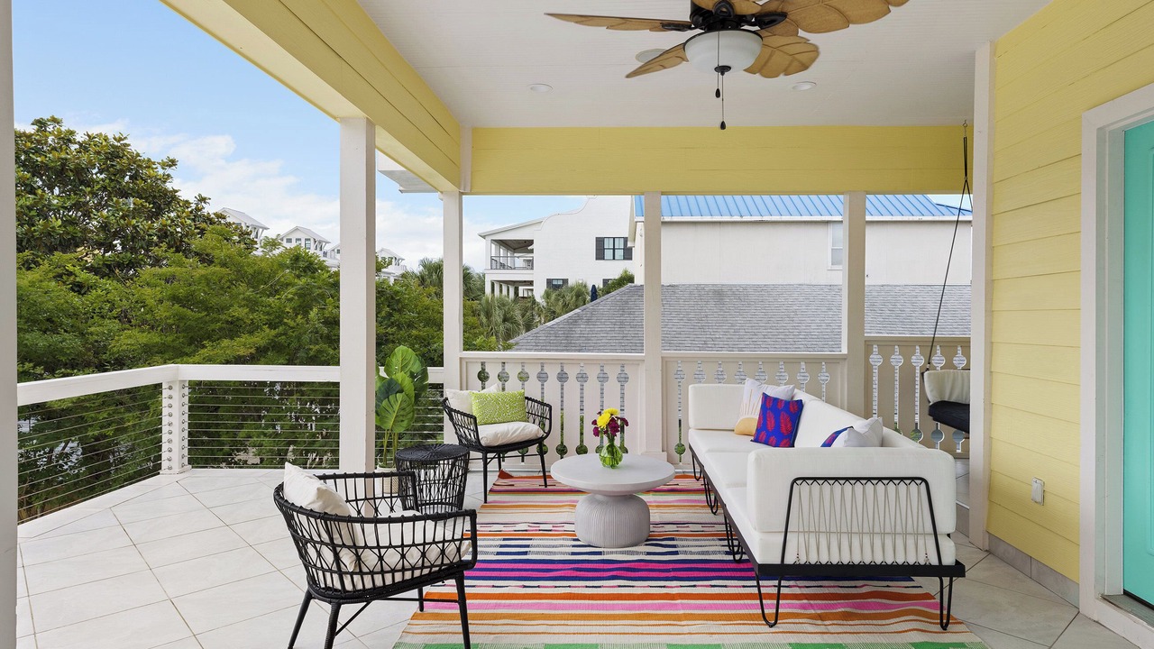 Photo of Patio Balcony in Crystal Shores