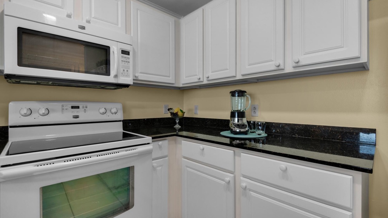 Photo of Kitchen in Bahama Beach
