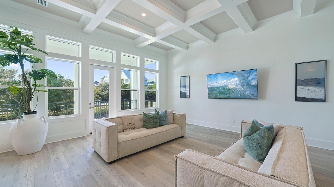Photo of Livingroom in Dune Allen Beach