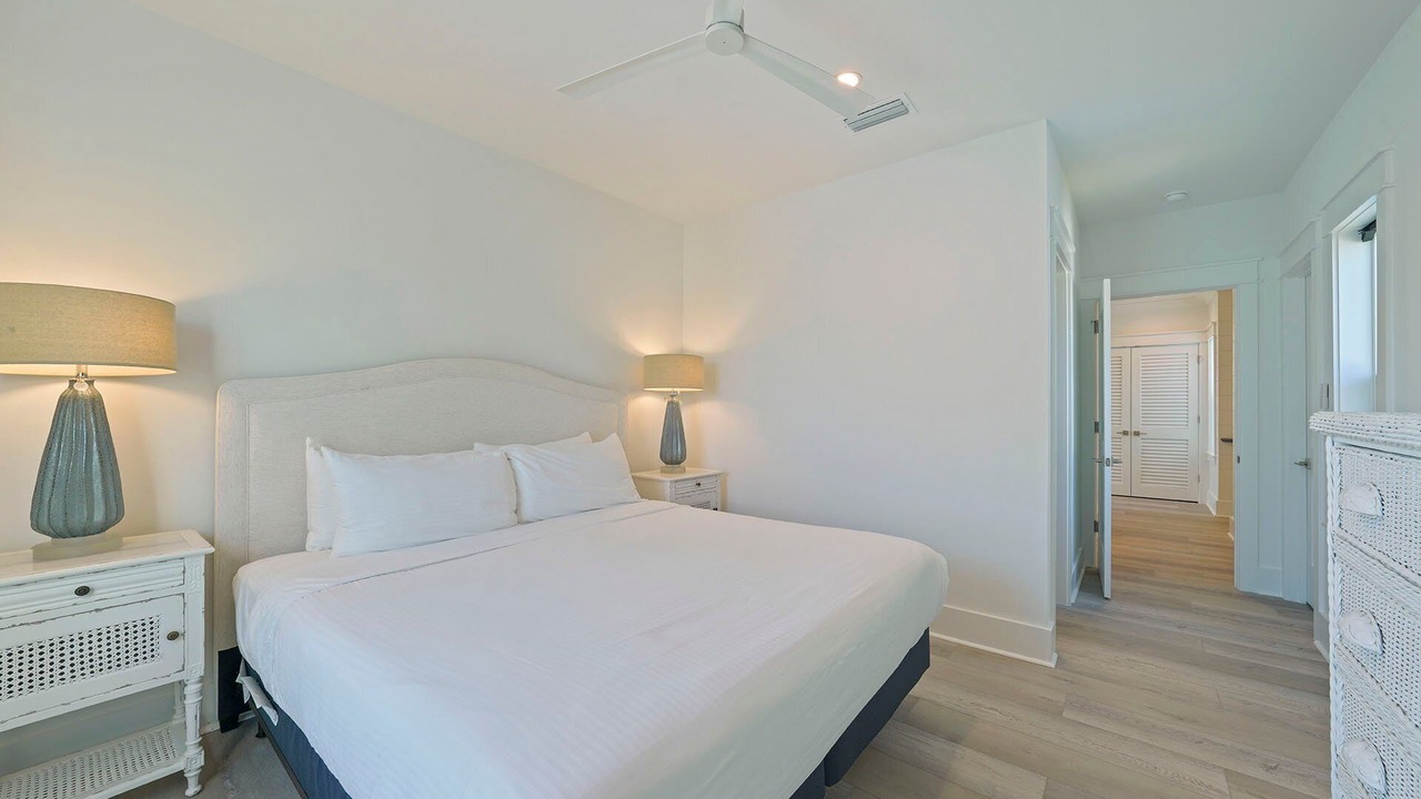 Photo of Bedroom in Dune Allen Beach