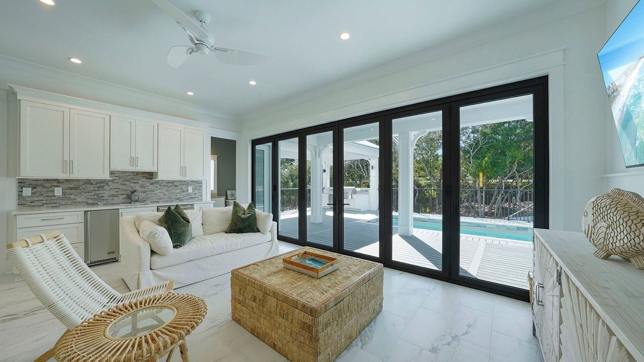 Photo of Livingroom in Dune Allen Beach