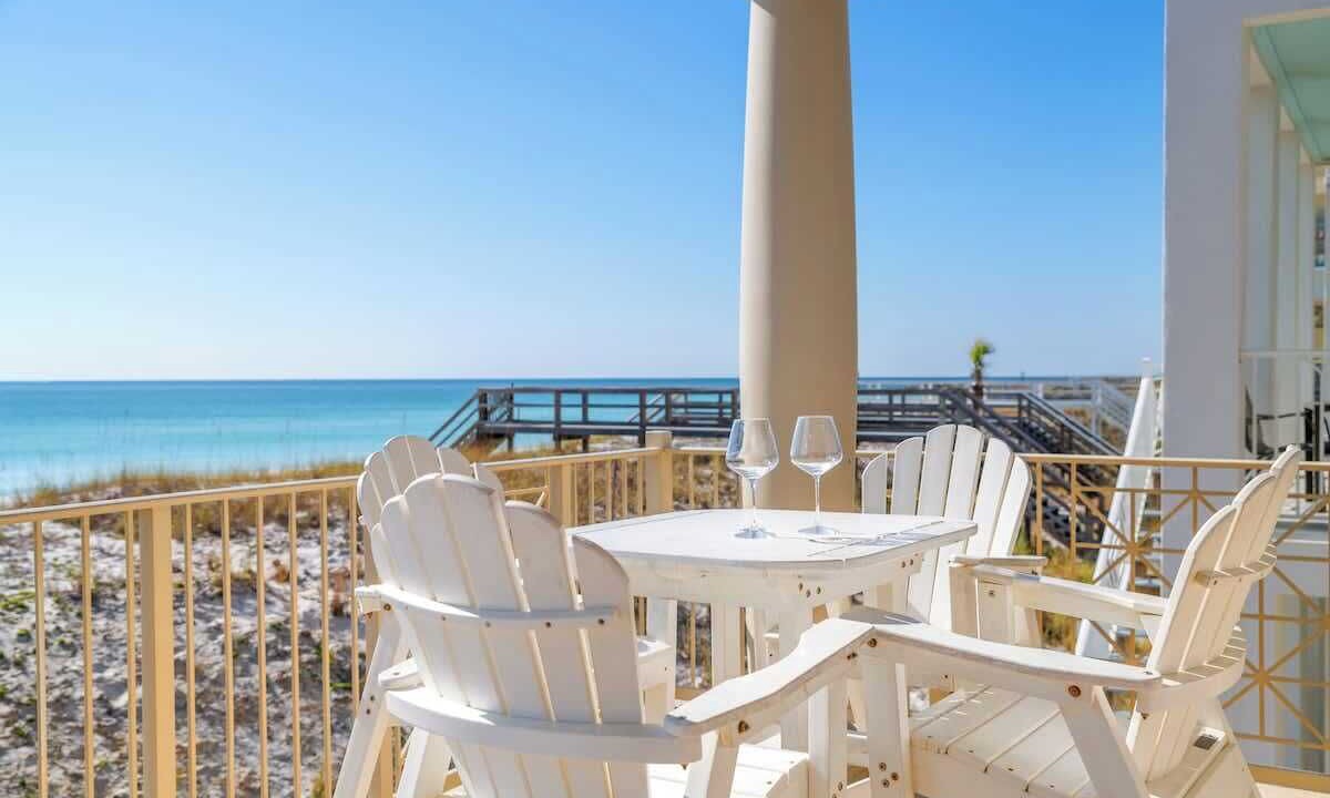 Photo of Outdoor in Holiday Isle