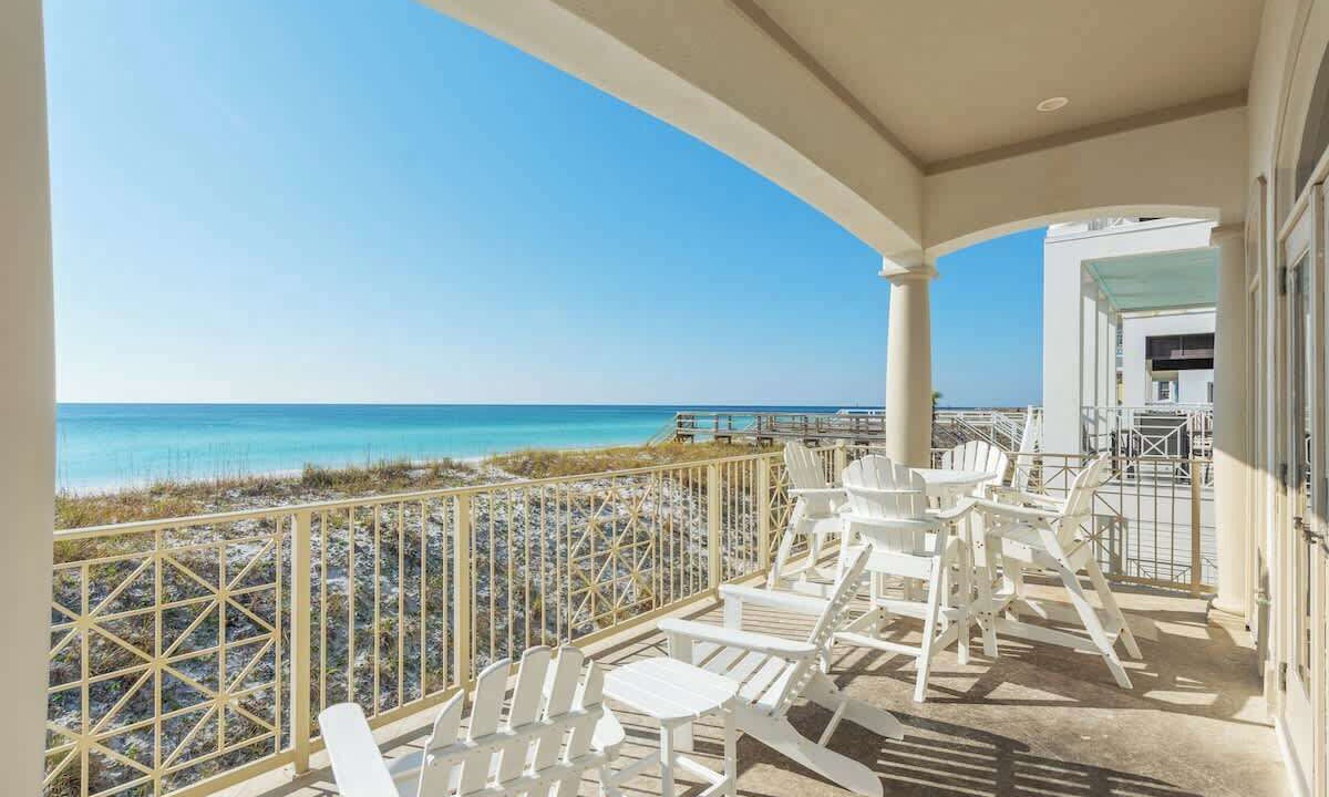 Photo of Outdoor in Holiday Isle