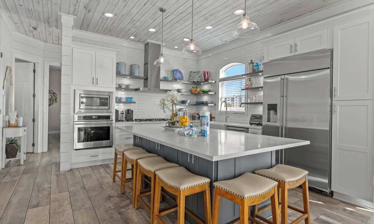 Photo of Kitchen in Holiday Isle