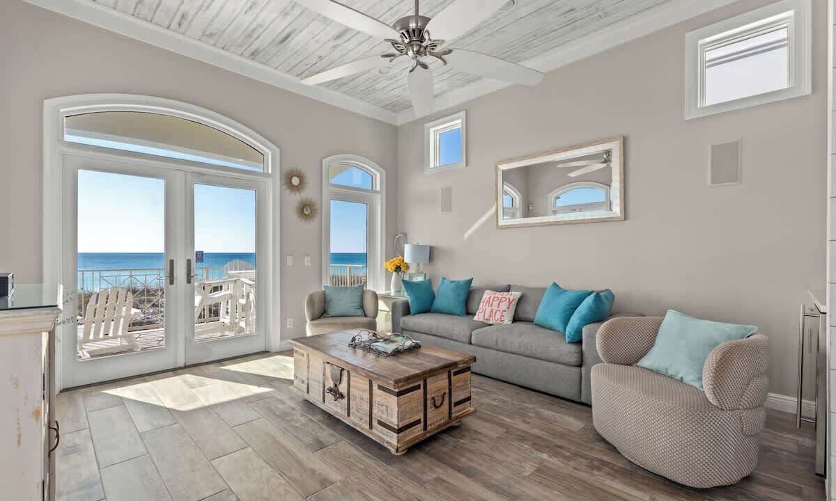 Photo of Livingroom in Holiday Isle