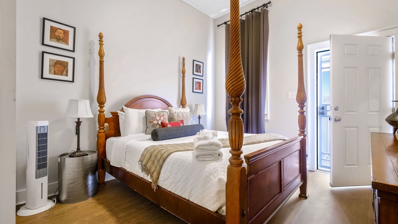 Photo of Bedroom in Treme
