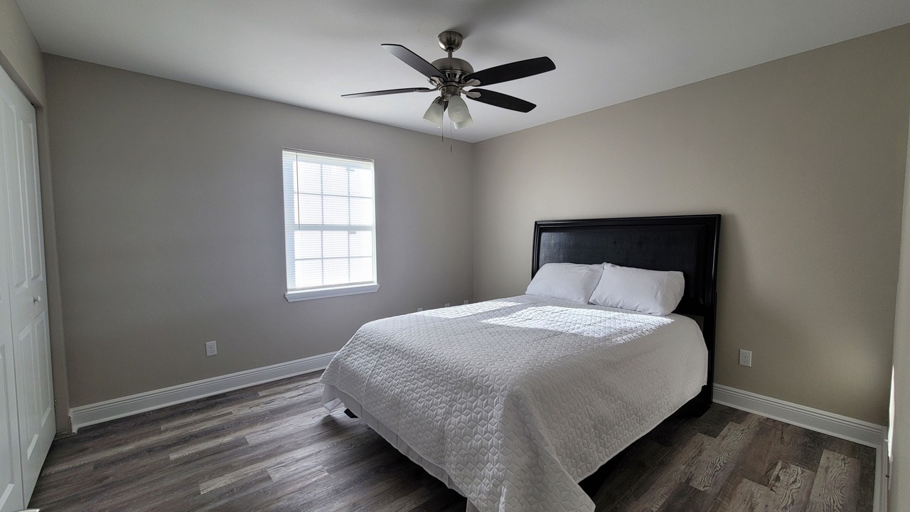 Photo of Bedroom in Lakewood