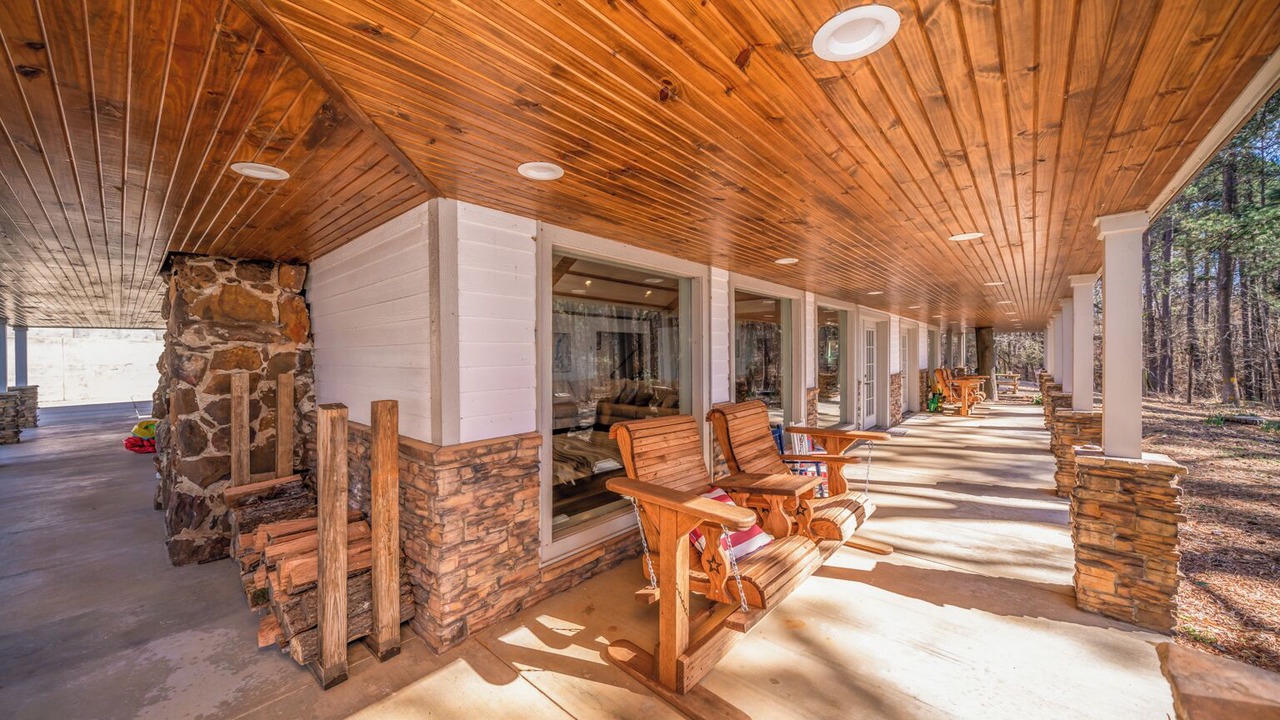 Photo of Patio Balcony in Avinger